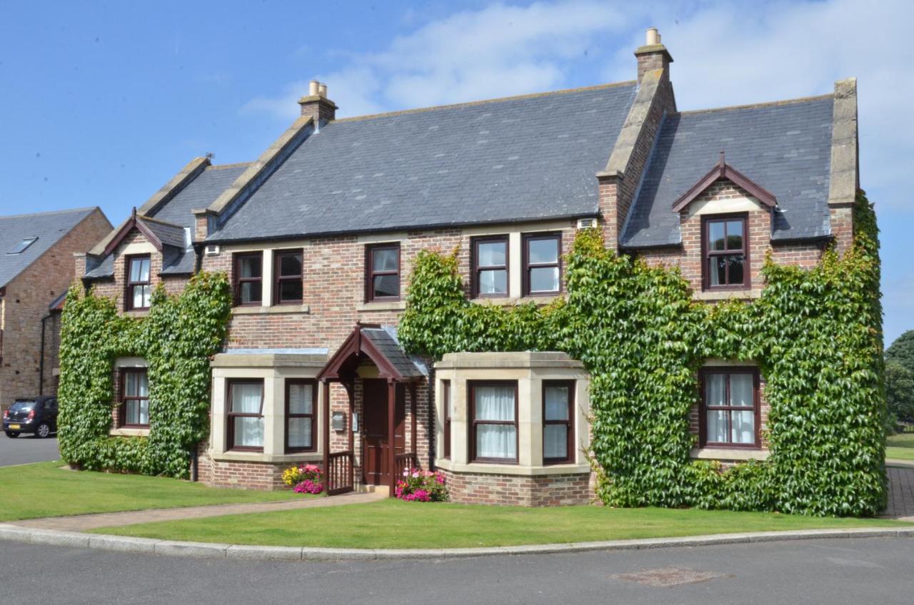Plawsworth Hall Serviced Cottages And Apartments Дарем Экстерьер фото