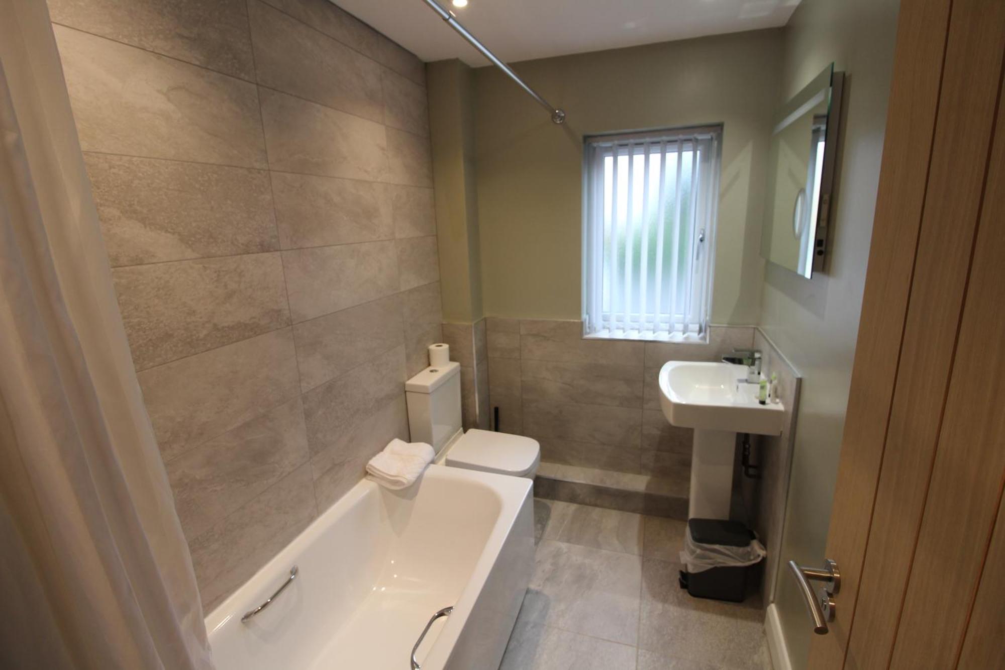 Plawsworth Hall Serviced Cottages And Apartments Дарем Экстерьер фото