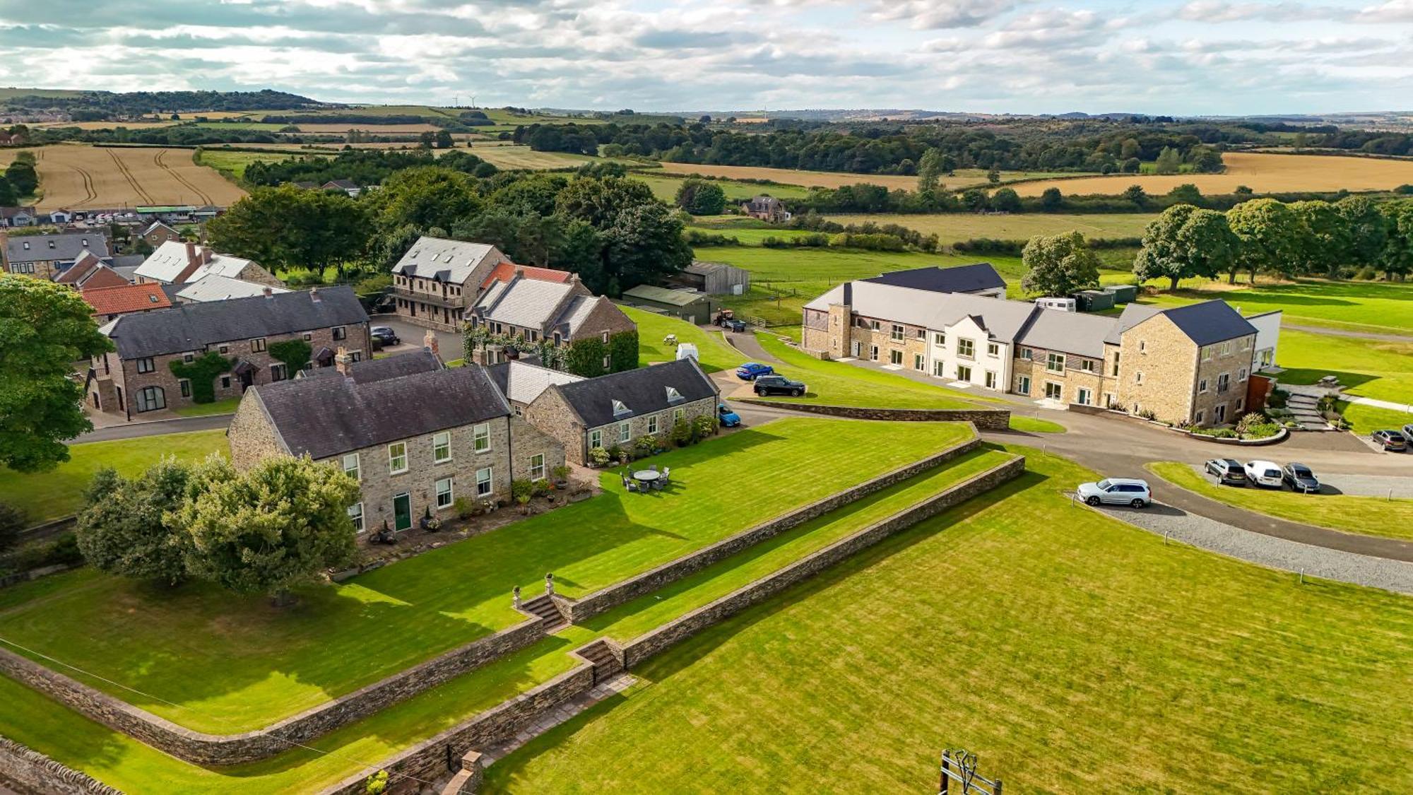 Plawsworth Hall Serviced Cottages And Apartments Дарем Экстерьер фото