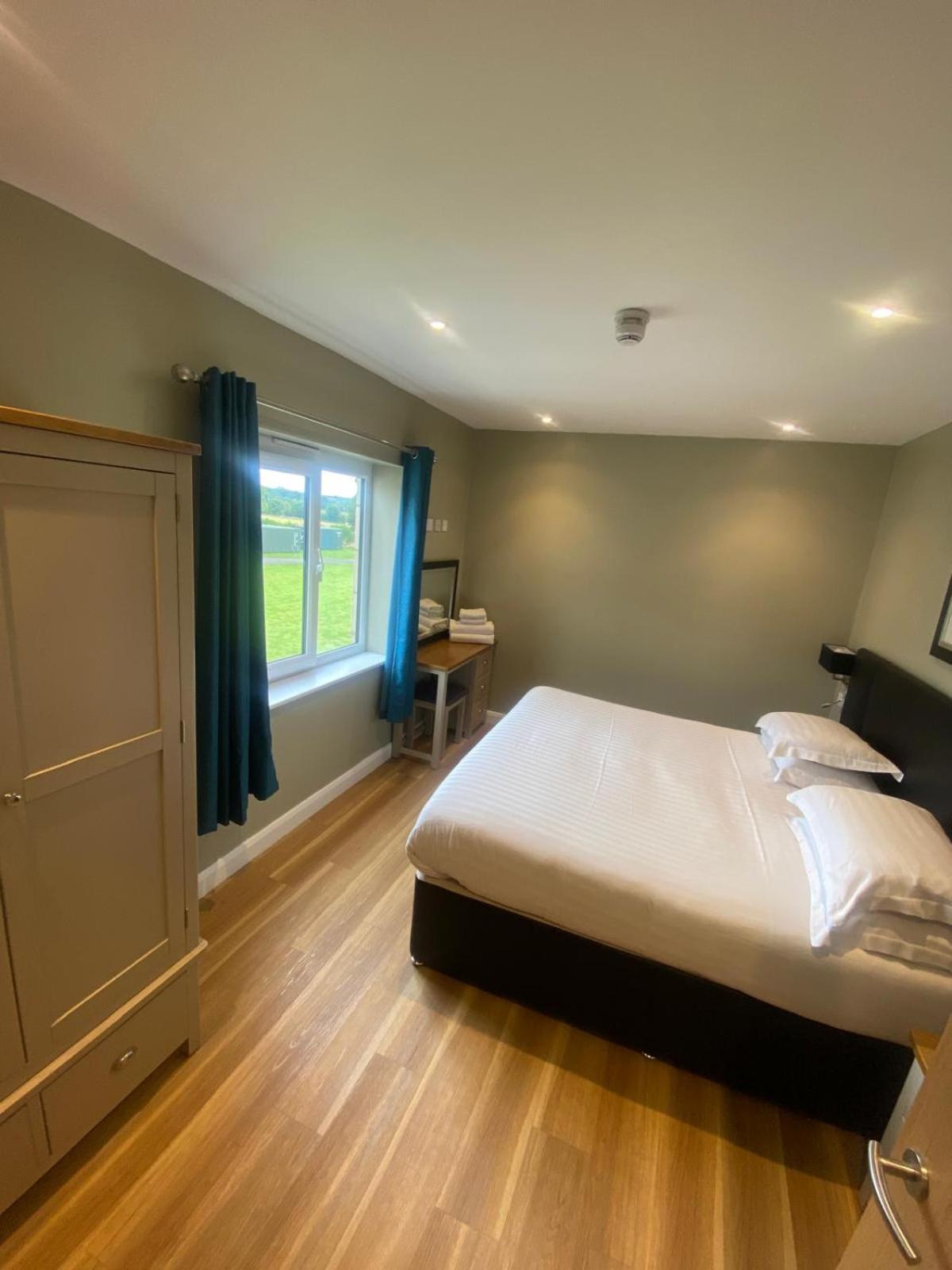 Plawsworth Hall Serviced Cottages And Apartments Дарем Экстерьер фото